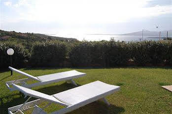 Resort Le Saline Palau Bagian luar foto